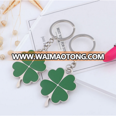 New Design Four leaf clover zine alloy keychains for couples